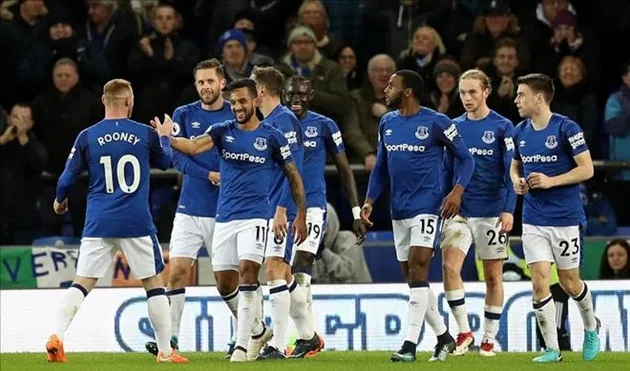 Theo Walcott lập cú đúp trong ngày chào sân Goodison Park - Bóng Đá