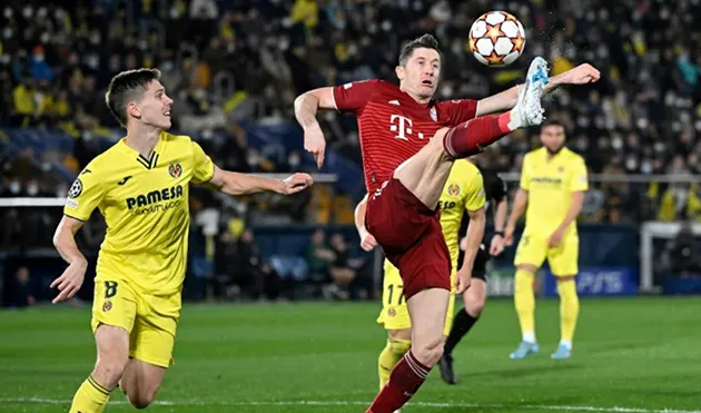 Cựu HLV Arsenal thiên tài, 7 cầu thủ Bayern cùng lúc dính bẫy - Bóng Đá