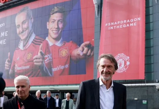 Sir Jim Ratcliffe speaks out on Manchester United takeover bid and reveals ‘failure’ fear - Bóng Đá