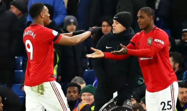 What Odion Ighalo did on Man Utd debut when Chelsea fan told him to ‘go back to China’ - Bóng Đá