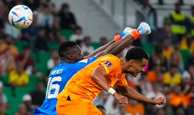 Fans insist Edouard Mendy is 'NOT a top goalkeeper' - Bóng Đá