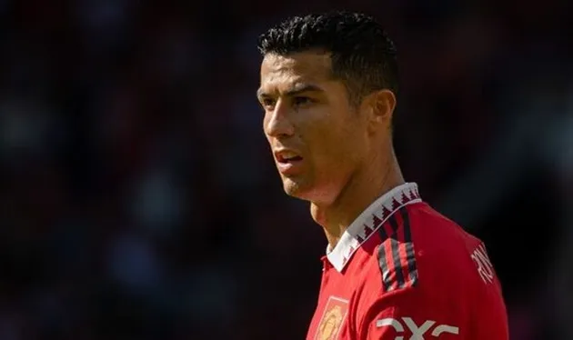 Ronaldo lại chết lặng trên ghế dự bị - Bóng Đá