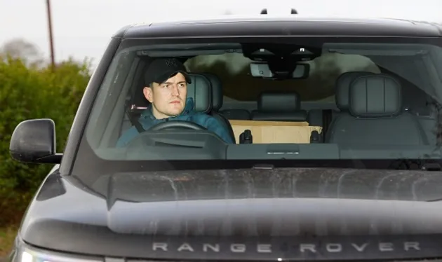 Alejandro Garnacho spotted getting Uber to Man Utd training - Bóng Đá