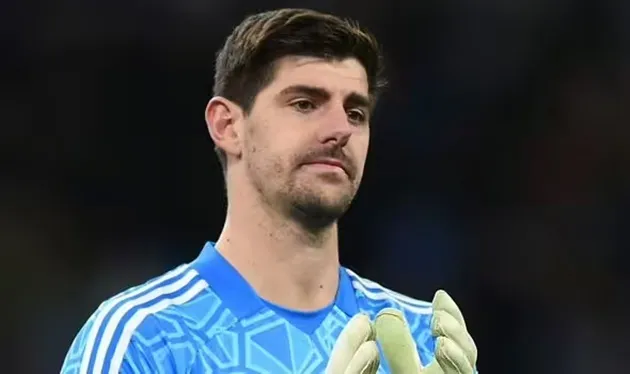 Thibaut Courtois tried to mock Mohamed Salah before error - Bóng Đá