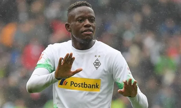 Gladbach put minimum price tag on Denis Zakaria amid Manchester City links - Bóng Đá