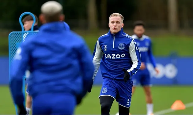 Donny Van de Beek - Bóng Đá