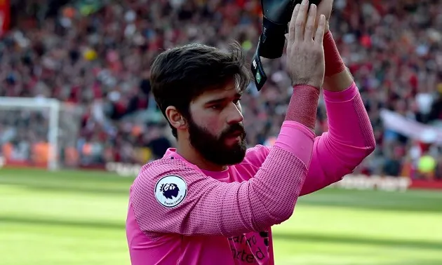 Alisson Becker được lựa chọn là đại sứ thiện chí của WHO - Bóng Đá