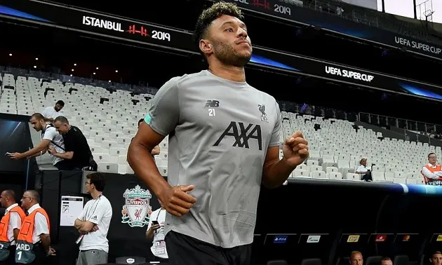 HODDLE IN AWE OF OXLADE-CHAMBERLAIN - Bóng Đá