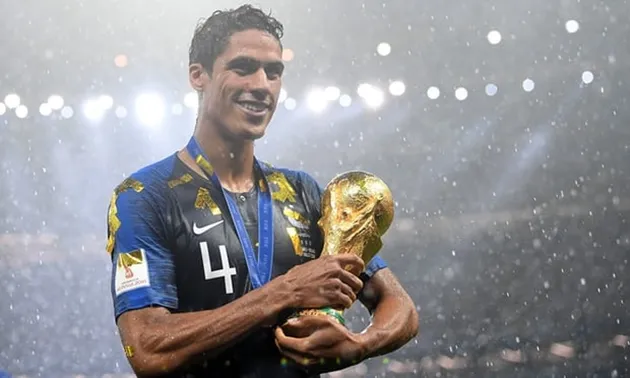 Varane vô địch cúp châu Âu và World Cup cùng một năm, vậy còn ai làm được điều đó? - Bóng Đá