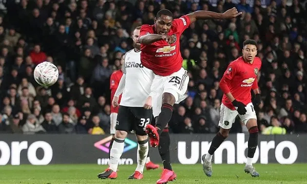 Cựu ngôi sao Man Utd bỏ 1 triệu bảng để thể hiện tấm lòng vàng - Bóng Đá