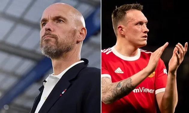 Phil Jones KICKED OUT of Man Utd’s training ground dressing room to make space for Erik ten Hag’s signings - Bóng Đá