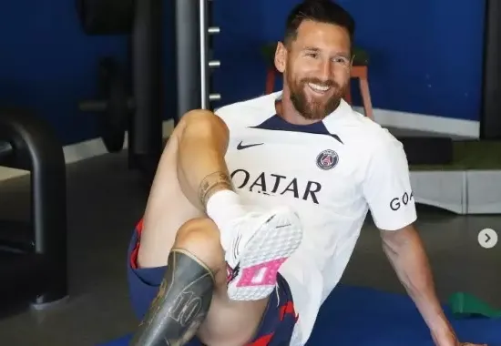 PSG từ chối Ronaldo, đề nghị hợp đồng mới với Messi - Bóng Đá