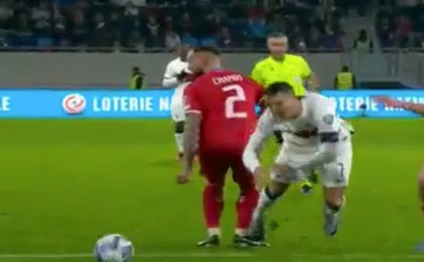 5 điểm nhấn Luxembourg 0-6 Bồ Đào Nha: Hai mặt Ronaldo; Màn kết hợp gây bão - Bóng Đá