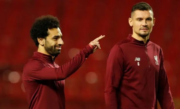 Mohamed Salah có biểu hiện 'lạ' trên đất Serbia - Bóng Đá