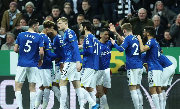 Khắc nghiệt cho Lampard, Van de Beek ra mắt Everton thất vọng - Bóng Đá