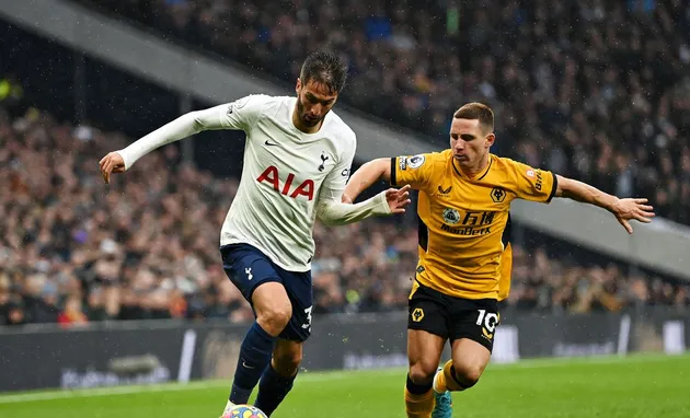 Tottenham thua 3 trận liền, Top 4 xa dần - Bóng Đá