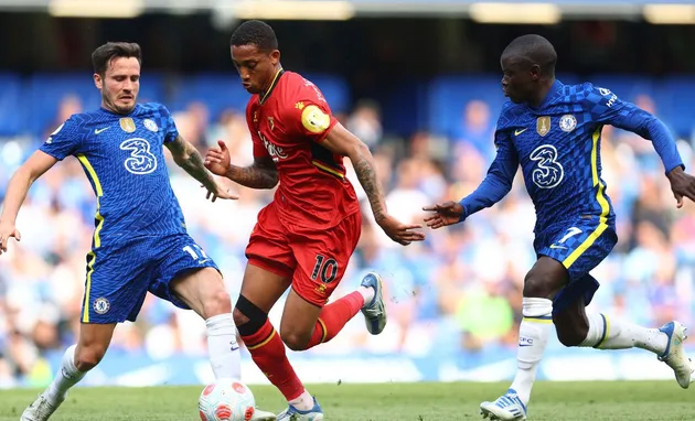 Hai thái cực ngày cuối Premier League; Liverpool việt vị - Bóng Đá