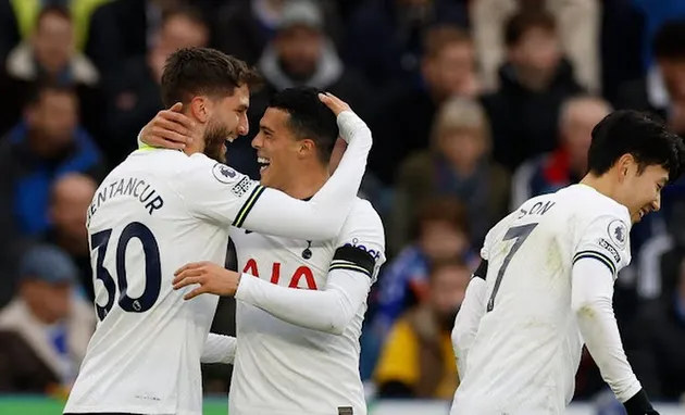 Tottenham thua đậm 1-4 - Bóng Đá