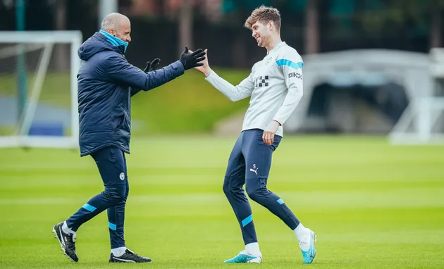 Nỗi lo Haaland xảy đến; Guardiola có động thái lạ trên sân tập Man City - Bóng Đá