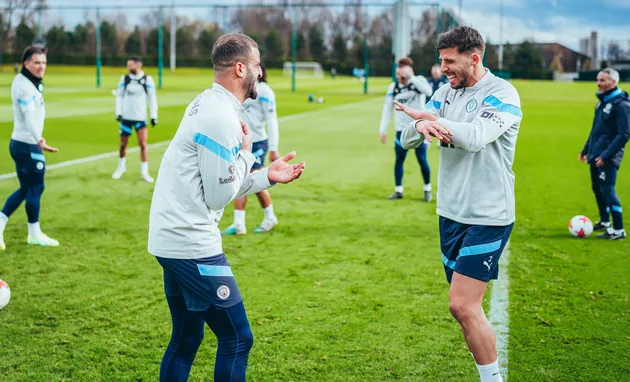 Nỗi lo Haaland xảy đến; Guardiola có động thái lạ trên sân tập Man City - Bóng Đá