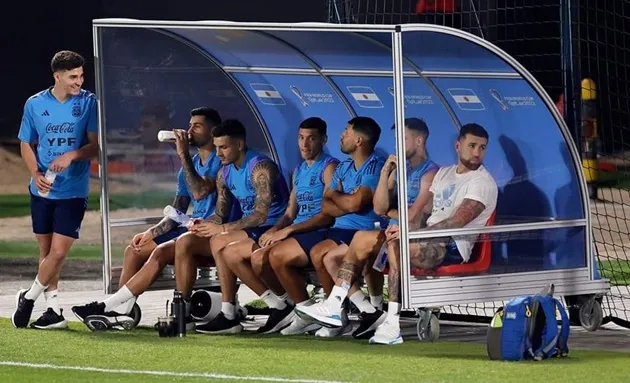 Kun Aguero had some light training with Argentina - Bóng Đá