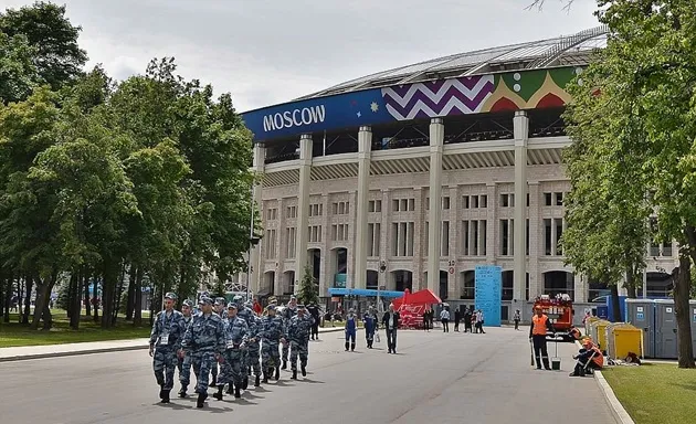 TRỰC TIẾP Nga vs Saudi Arabia: Sân Luzhniki nóng lên từng giờ - Bóng Đá