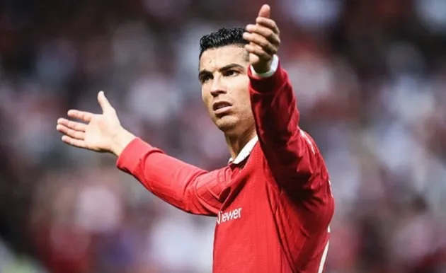 Ronaldo cản trở MU cả khi ngồi dự bị - Bóng Đá