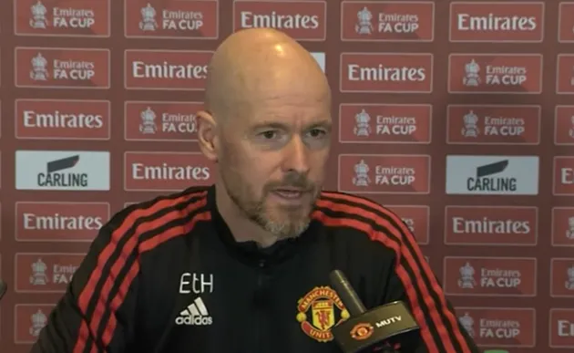 Erik ten Hag defends Anthony Martial  - Bóng Đá