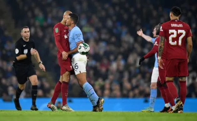 Fabinho vs Rodri - Bóng Đá