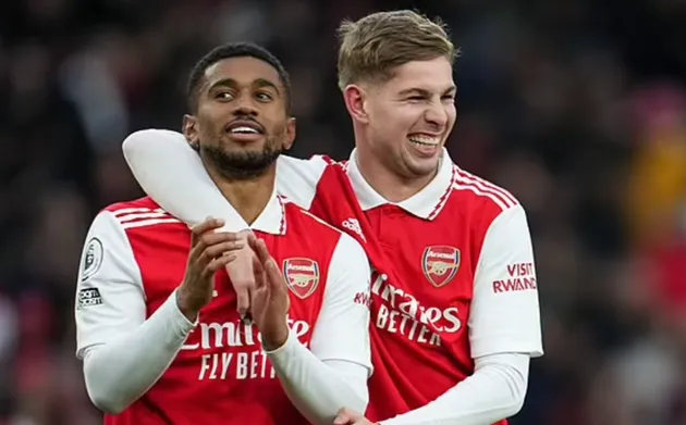 Arsenal open talks with match-winner Reiss Nelson over a new contract - Bóng Đá