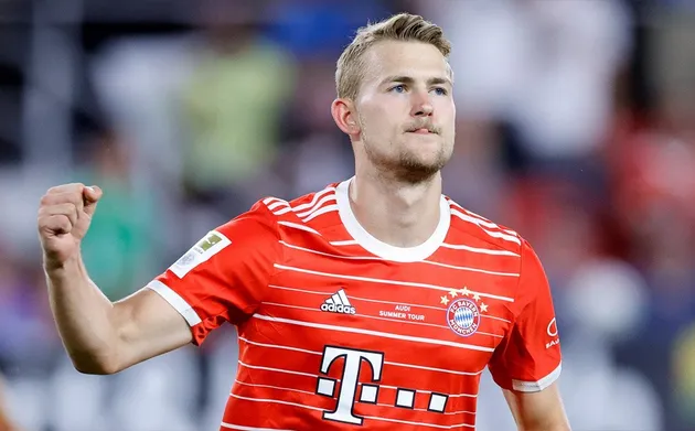 De Ligt hạ thấp Juventus - Bóng Đá