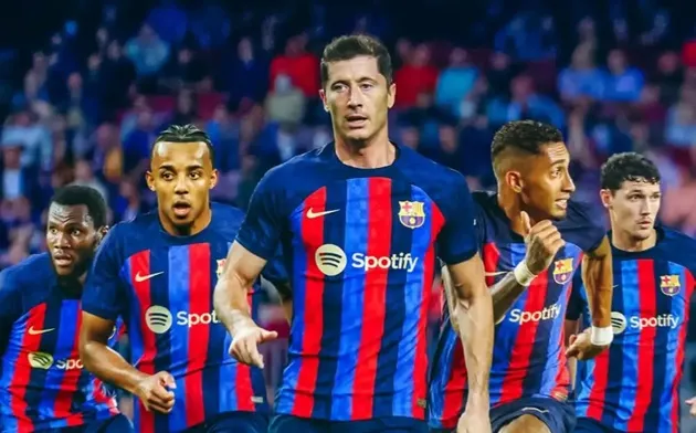 'Bán máu' tương lai, thảm hoạ sớm đến với Barca - Bóng Đá