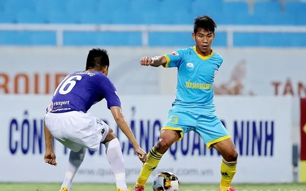 Không “ăn cơm tuyển”, những cái tên này vẫn đáng xem bậc nhất V-League - Bóng Đá