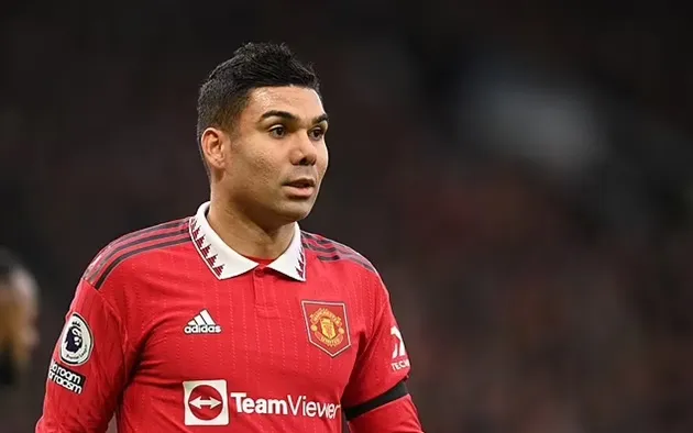 Manchester United WON'T appeal Casemiro's red card - Bóng Đá