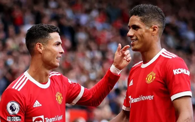 Raphael Varane says Cristiano Ronaldo's shock interview 'obviously affects' his Man United team-mates - Bóng Đá