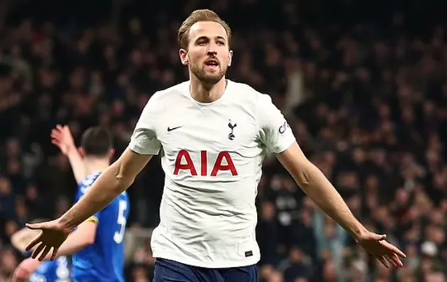 Harry Kane 'needs to LEAVE' Tottenham if he wants to win trophies, insists club legend Teddy Sheringham - Bóng Đá