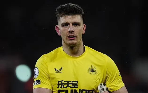 Newcastle are handed a quadruple injury boost ahead of crunch Man United tie as Nick Pope, Sven Botman, Allan Saint-Maximin and Callum Wilson return - Bóng Đá