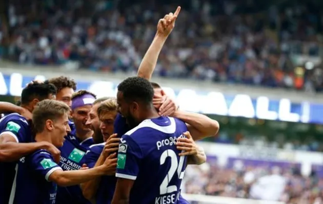 Anderlecht finally get first win of the season WITHOUT Vincent Kompany as he watches from bench nursing injury - Bóng Đá