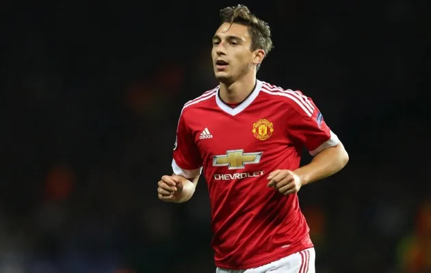 Sao Man Utd tiết lộ được 3 đội theo đuổi darmian - Bóng Đá