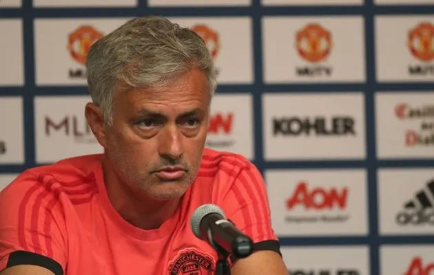 Jose Mourinho: Đáng thương hay đáng trách? - Bóng Đá