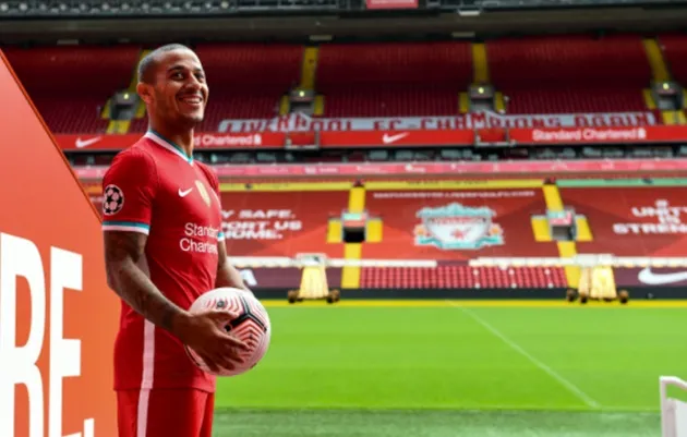 Training photos: Liverpool step up Chelsea preparations at Melwood - Bóng Đá