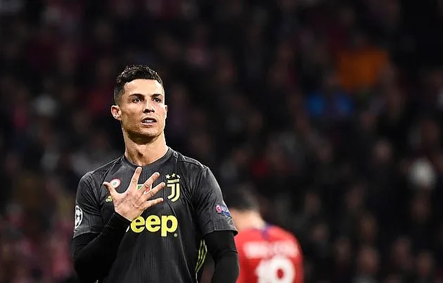 Bạn có biết thông điệp Ronaldo gửi đến Juve sau trận thua 0-2? - Bóng Đá