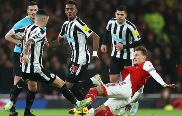 ảnh reviews Arsenal vs Newcastle - Bóng Đá