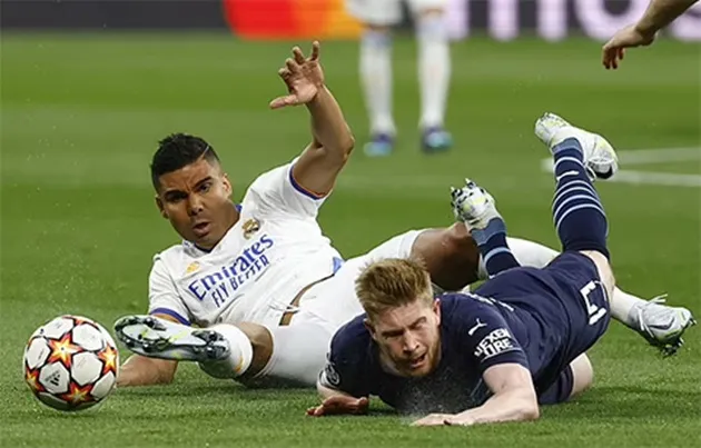 Casemiro từ đỉnh cao đến vực thẳm trước Man City - Bóng Đá