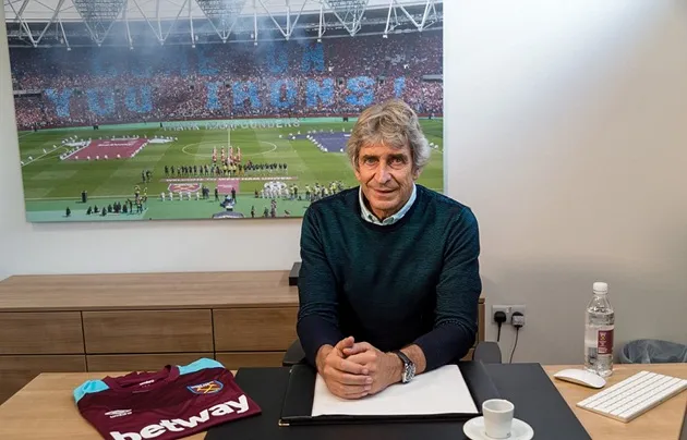 Manuel Pellegrini đến West Ham, nhận lương hơn cả Conte - Bóng Đá