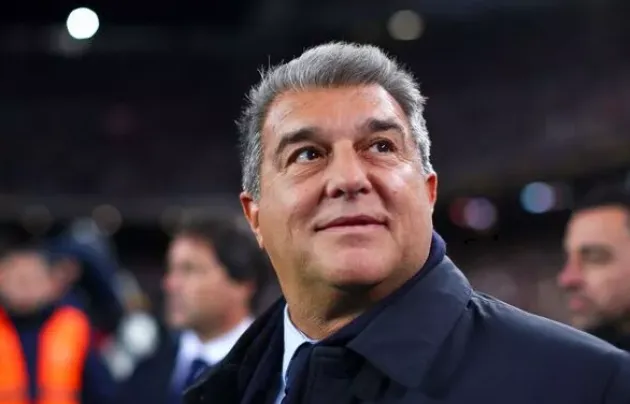 Barcelona president Joan Laporta's transfer promise will worry Man Utd and Man City - Bóng Đá