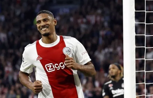 Sebastien Haller breaks Champions League record as ex-West Ham ace enjoys Ajax resurgence - Bóng Đá