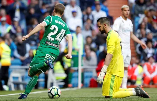 Thi đấu chủ quan, Real Madrid suýt bị đội cửa dưới níu chân - Bóng Đá