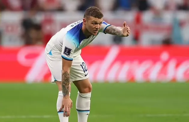 'What does he offer?': England fans fume at 'ridiculous' decision to start Kieran Trippier over Trent Alexander-Arnold  - Bóng Đá