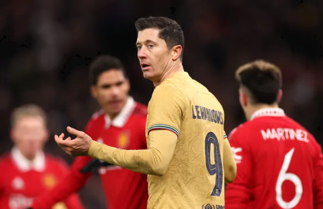 Robert Lewandowski sends message after Manchester United beat Barcelona - Bóng Đá